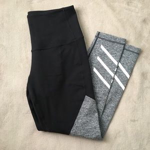 Zella Black Gray Stripe Leggings